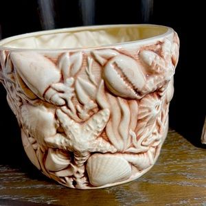 Sea shell planter
